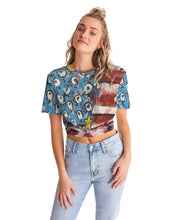 Load image into Gallery viewer, Pajaro Flag Design By Rolando Chang Barrero Women's All-Over Print Twist-Front Cropped Tee